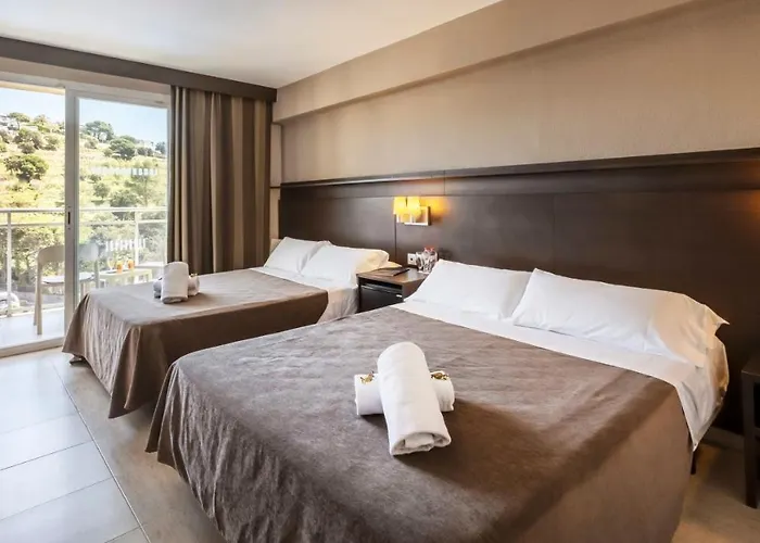 Rosamar Garden 4*