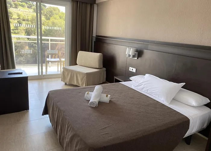 Rosamar Garden 4*