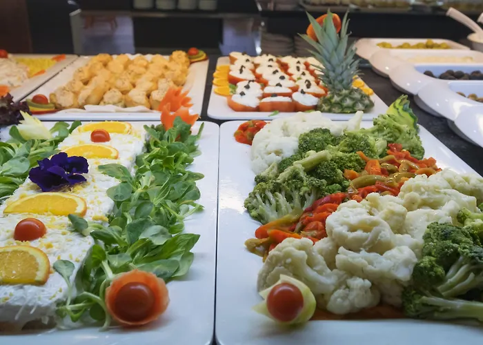 酒店 Rosamar Garden 4*